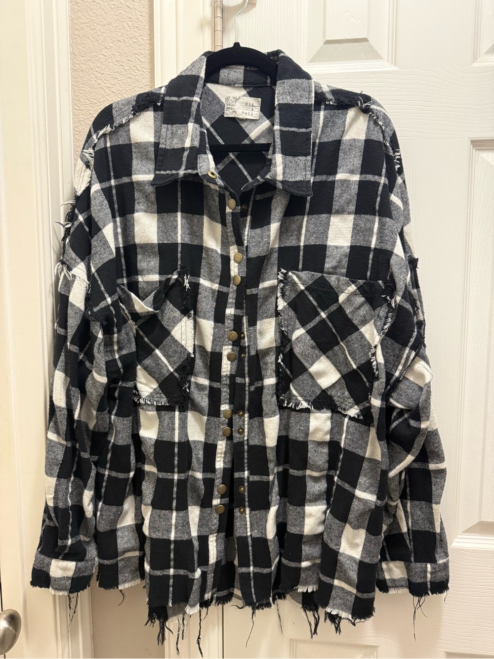 Oli & Hali Black and White Plaid Button-Front Shacket, NWOT